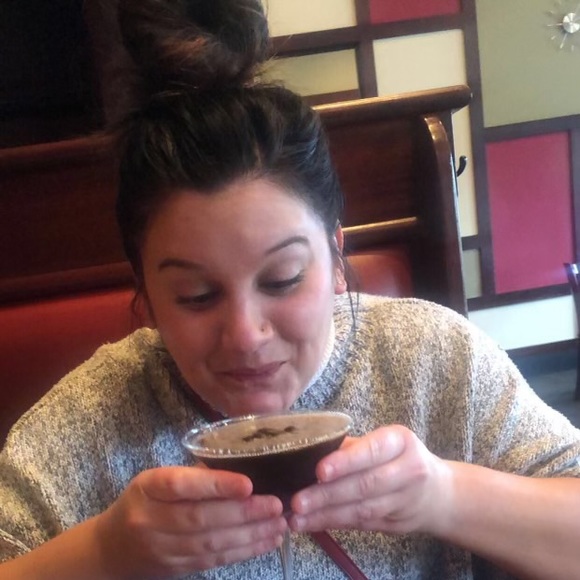 🔆MEET YOUR SELLER!🔆 - Picture 6 of 14